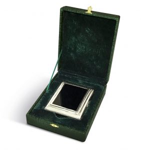 Silver Cigarette case rhodium plated with Onyx